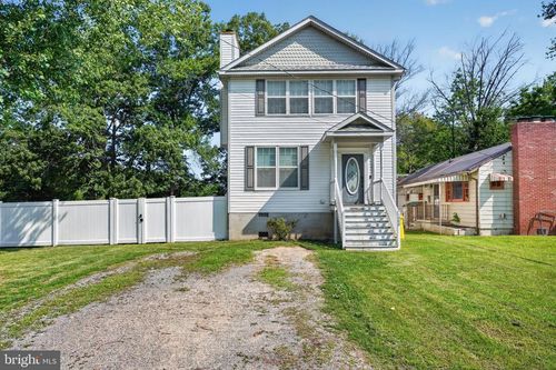 1500 Garst Rd, SHADY SIDE, MD, 20764-3204 | Card Image
