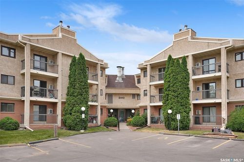 302-3410 Park Street, Regina, SK, S4V2M8 | Card Image