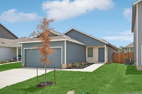 10750 Twyla Rd, San Antonio, TX, 78224-4492 | Card Image