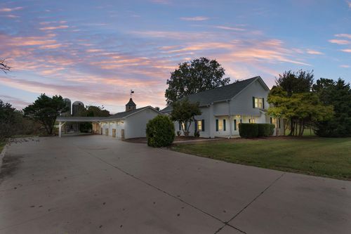 852 County Road 422, Englewood, TN, 37329-5040 | Card Image