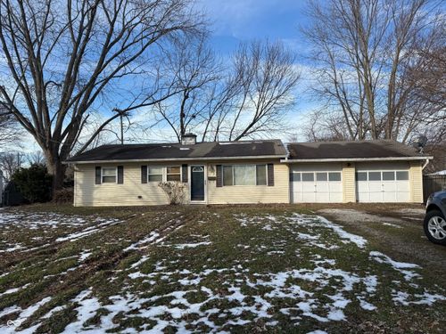 122 Bel Aire Dr, Whiteland, IN, 46184-1322 | Card Image