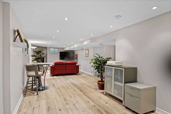 2140 Blue Jay Cres, House other with 2 bedrooms, 2 bathrooms and 3 parking in Gloucester ON | Image 22