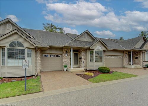 33-74 Autumn Ridge Trail, Kitchener, ON, N2P2M5 | Card Image