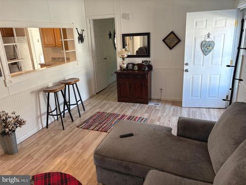 211 Forest Green Rd, ABERDEEN, MD, 21001-4315 | Card Image