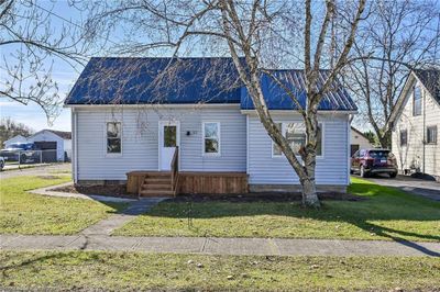 53 Jane St, House other with 3 bedrooms, 1 bathrooms and 4 parking in Hagersville ON | Image 3