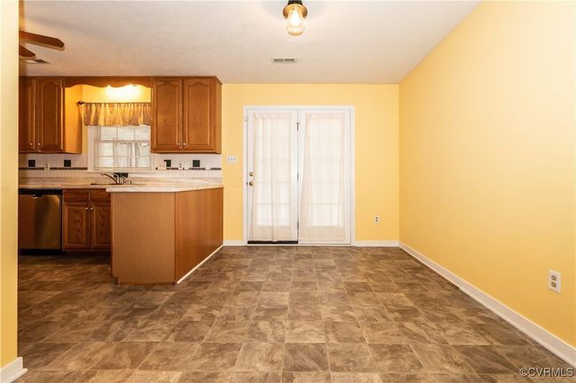 7962 Baneberry Dr, House other with 3 bedrooms, 2 bathrooms and null parking in Mechanicsville VA | Image 7