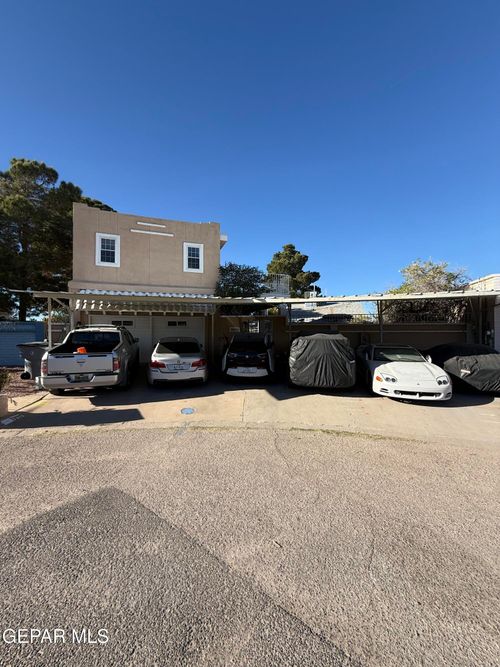 7413 Lenox Ct, El Paso, TX, 79912-7014 | Card Image