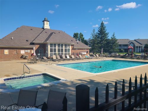 226-16010 Morningside, Northville, MI, 48168-6703 | Card Image