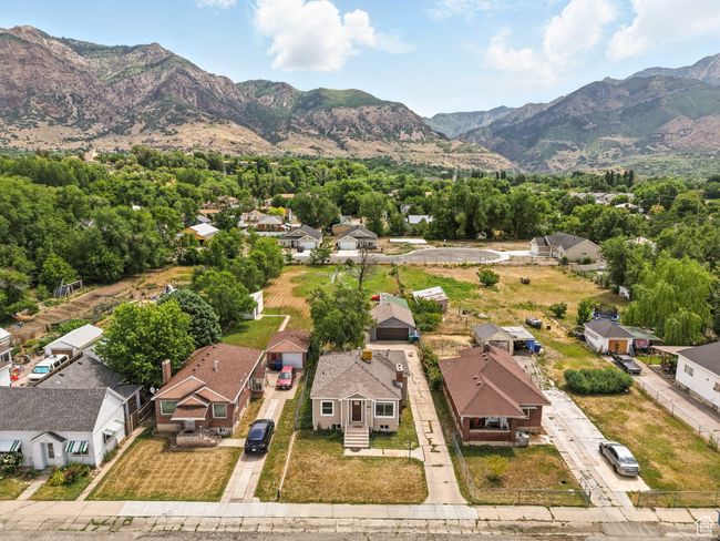 Aerial perspective of suburban area featuring mountains | Image 25