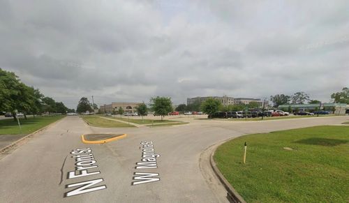 310 N Velasco St, Angleton, TX, 77515-4441 | Card Image