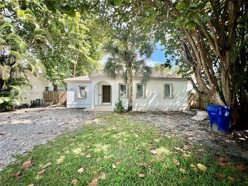 22-22 Se 11th St, Fort Lauderdale, FL, 33316-1028 | Card Image