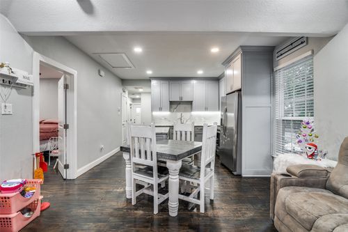 307 W Brown St, Wylie, TX, 75098-4555 | Card Image