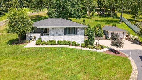 216 Mccombs Rd, Venetia, PA, 15367-1339 | Card Image