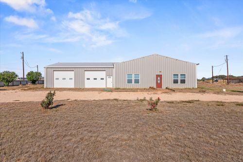 1523 County Road 533, Brownfield, TX, 79316-1518 | Card Image