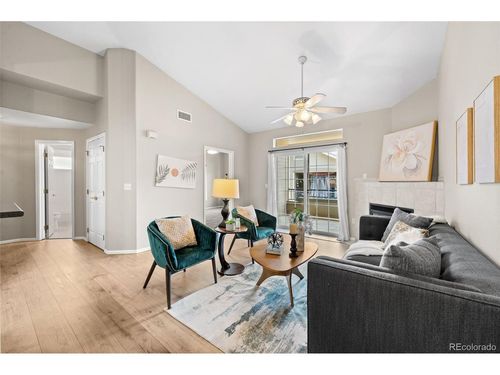 g57-8422 S Upham Way, Littleton, CO, 80128-6382 | Card Image