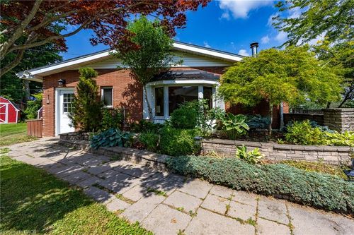 17 Donjon Blvd, Port Dover, ON, N0A1N7 | Card Image
