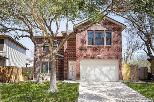 8611 Sierra Spgs, Converse, TX, 78109-3442 | Card Image