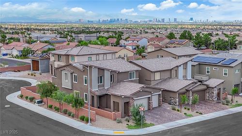 195 Vander Ridge St, Henderson, NV, 89012-4928 | Card Image