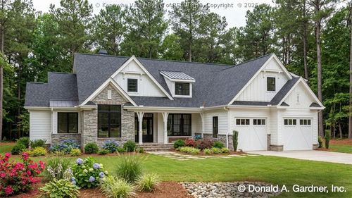 2 Carolyn Way, Culloden, WV, 25510-9195 | Card Image