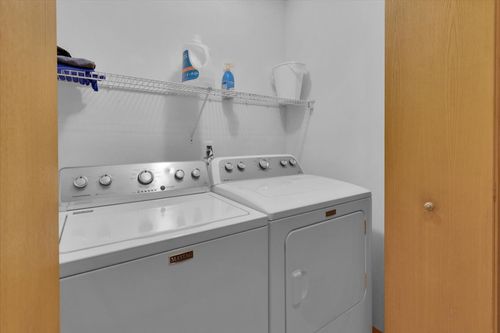 623-623 Southtowne Dr, Belvidere, IL, 61008-5631 | Card Image