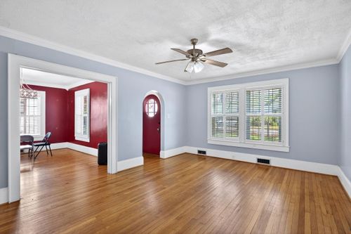 212 E Fairview Ave, Gaffney, SC, 29340-2202 | Card Image