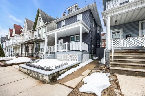 135 Brighton Ave, Perth Amboy, NJ, 08861-4615 | Card Image