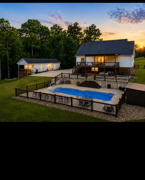 1194 Marvel Rd, Ashland City, TN, 37015-4574 | Card Image