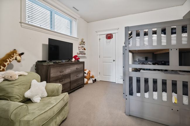 APT-1 - 1343 W Cornelia Ave, Home with 3 bedrooms, 3 bathrooms and null parking in CHICAGO IL | Image 13