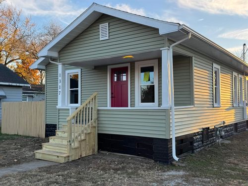 1317 Wabash Ave, Vincennes, IN, 47591-3232 | Card Image