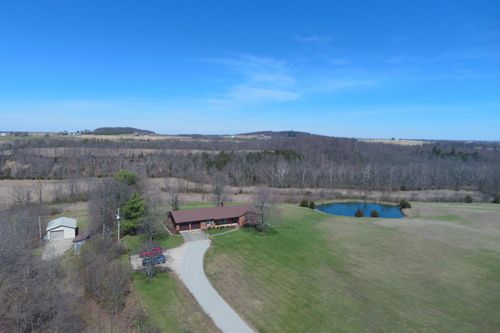 8069 State Route 138, Frankfort, OH, 45628-9537 | Card Image