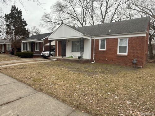 20120 Mark Twain St, Detroit, MI, 48235-1643 | Card Image