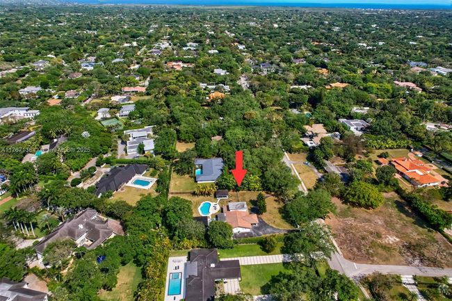 6835 Sw 112 Th St, House other with 4 bedrooms, 3 bathrooms and null parking in Pinecrest FL | Image 8