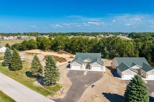 1927 Pine Ridge Dr, Manistee, MI, 49660-8958 | Card Image