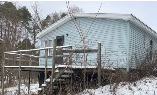 140 Staff Rd, Slippery Rock, PA, 16057-5326 | Card Image