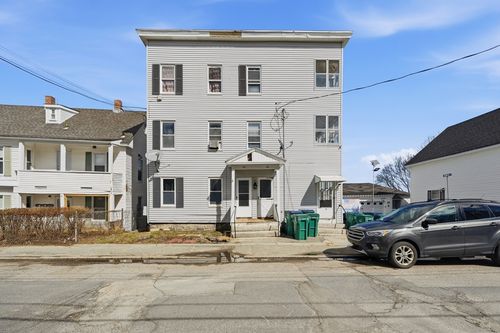 44-46 Salem St, Fitchburg, MA, 01420-5639 | Card Image