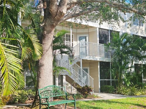 apt-529-850 S Tamiami Trl, SARASOTA, FL, 34236-7846 | Card Image