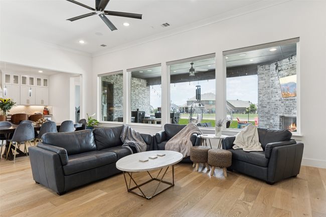 1220 Karsten Ridge Pass, House other with 4 bedrooms, 5 bathrooms and null parking in Gunter TX | Image 6