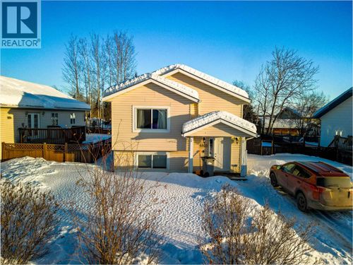 4405 Heritage Cres, Fort Nelson, BC, V0C0A6 | Card Image