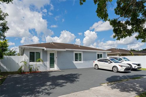 1215 Nw 7th Ct, Florida City, FL, 33034-1811 | Card Image