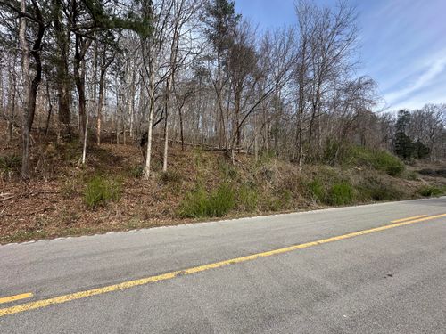 8400 Ky-92, Pine Knot, KY, 42635 | Card Image