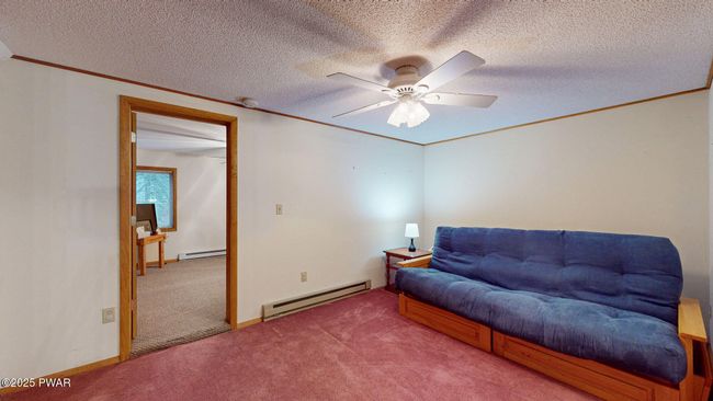 office/ Rec Room | Image 21