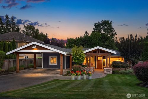 10261 Ne 21st Pl, Bellevue, WA, 98004-2723 | Card Image