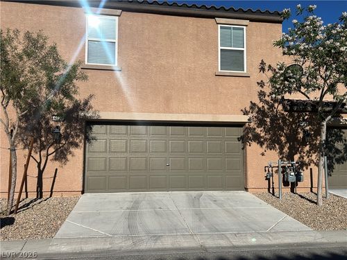 4520 Woolcomber St, Las Vegas, NV, 89115-3539 | Card Image