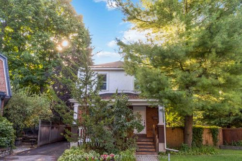3 Ashbury Pl, Ottawa, ON, K1M1H3 | Card Image