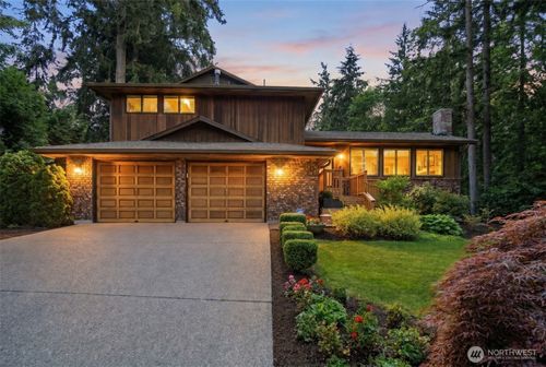 1526 S Lake Stickney Dr, Lynnwood, WA, 98087-2053 | Card Image