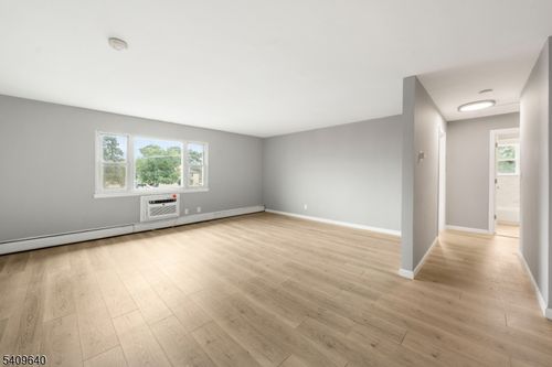 b-47 Gramercy Gdns, Middlesex, NJ, 08846-1687 | Card Image