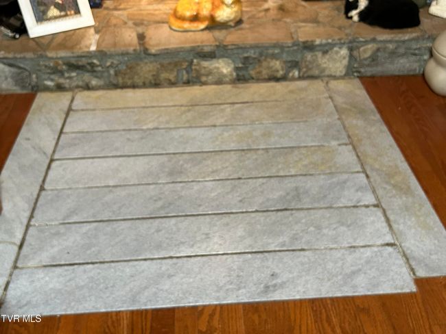 Marbel in the floor | Image 57