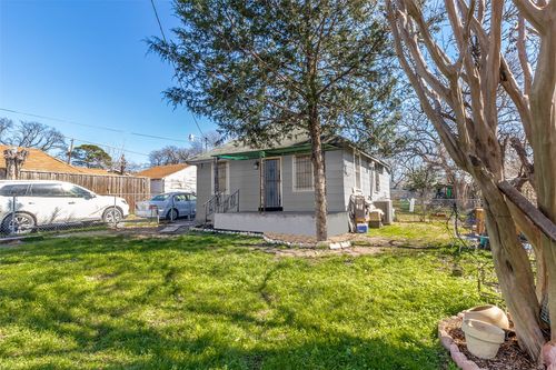 2252 Mail Ave, Dallas, TX, 75235-3513 | Card Image