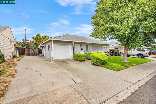 224 E Colorado St, Fairfield, CA, 94533-5420 | Card Image