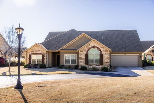 2306 Sw Moorland Ln, Bentonville, AR, 72713-3040 | Card Image